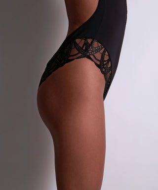 MY DESIRE SLEEVELESS BODY
