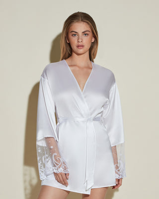 Sanika Silk Robe White - Bombing Bubble