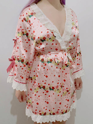 Rose Romantique Kimono